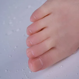 https://reborndollsonline.com/product/silicone-feet-super-platinum/
