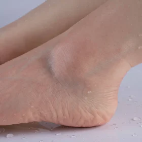 https://reborndollsonline.com/product/silicone-feet/