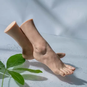 https://reborndollsonline.com/product/wiki-fake-feet-model/