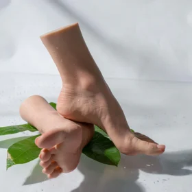 https://reborndollsonline.com/product/silicone-feet-perfect/