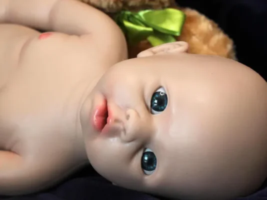 https://reborndollsonline.com/product/full-silicone-dolls/