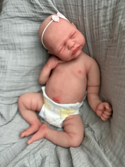 Lifelike Collector Dolls – Handcrafted Art for Enthusiasts