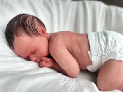 Therapy realistic silicone baby doll - Lifelike Doll for Comfort & Care