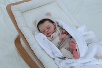 Premium realistic reborn dolls available online in the USA. Lifelike and collectible, Premium doll